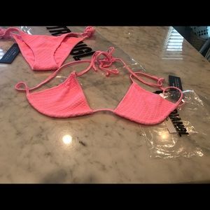 Triangl Arias Fuchsia Bikini XS